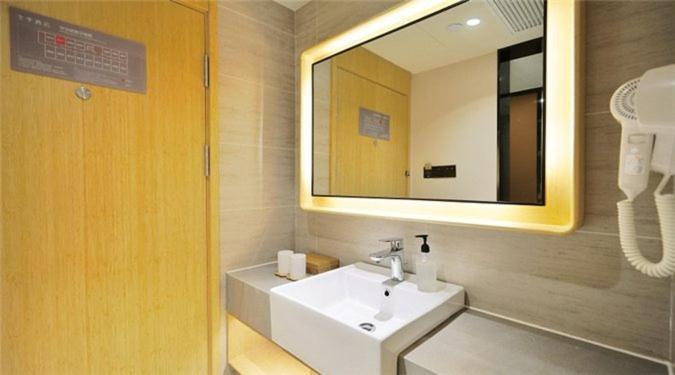 Ji Hotel Ningbo Beilun Intime City Bagian luar foto